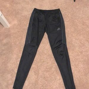 Women’s Adidas sweatpants